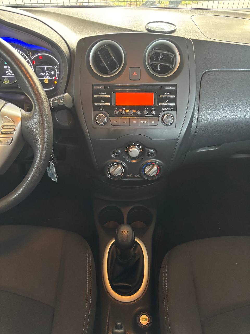 Foto 8 von 12 – NISSAN NISSAN NOTE