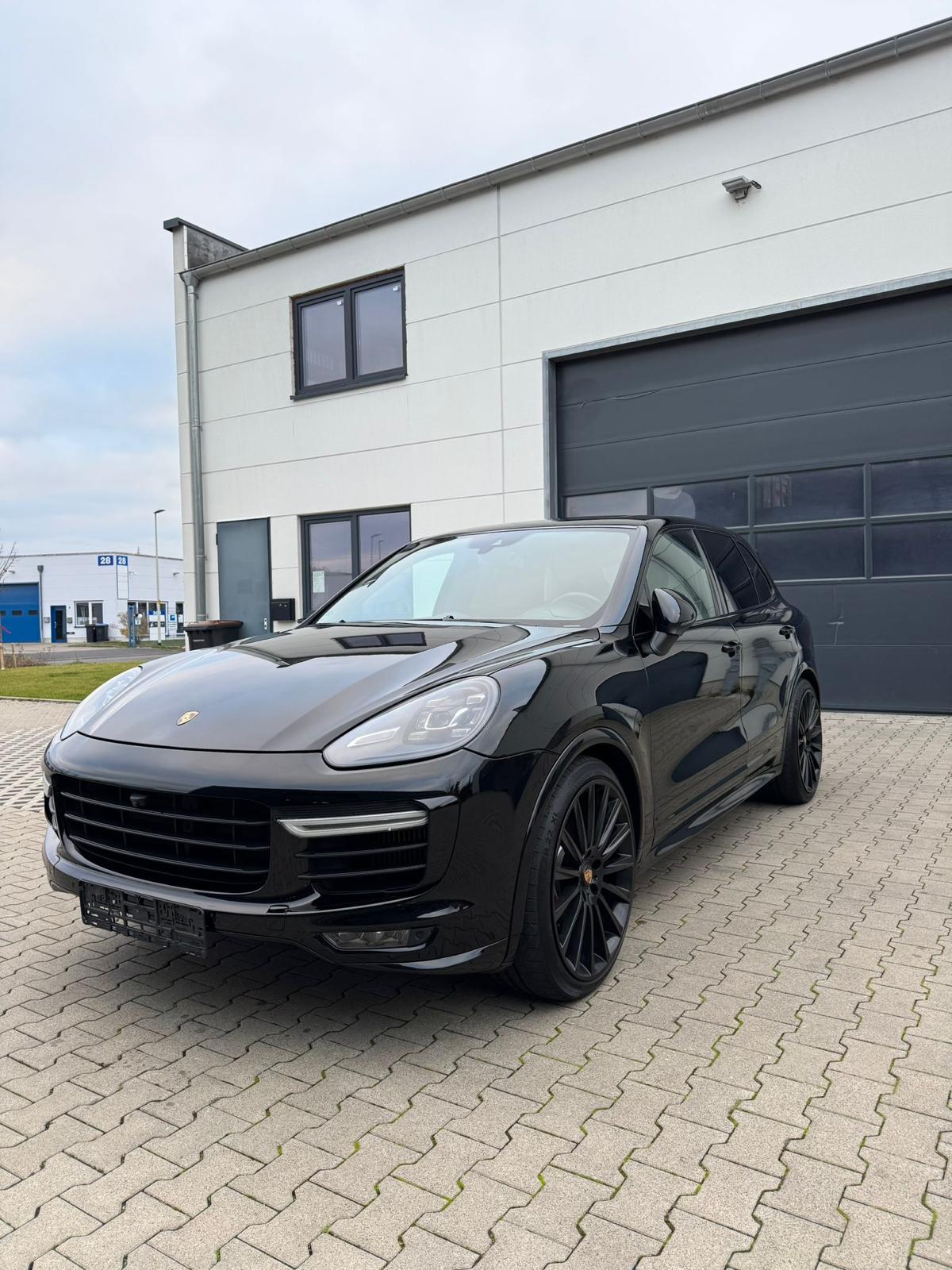 Foto 6 von 18 – PORSCHE Cayenne GTS