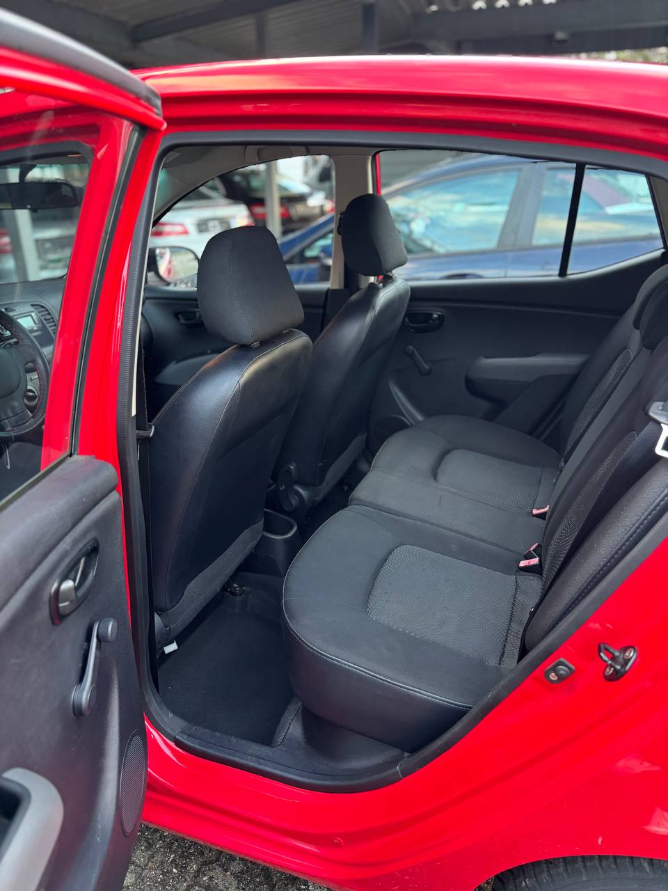 Foto 16 von 17 – HYUNDAI M55AZ1