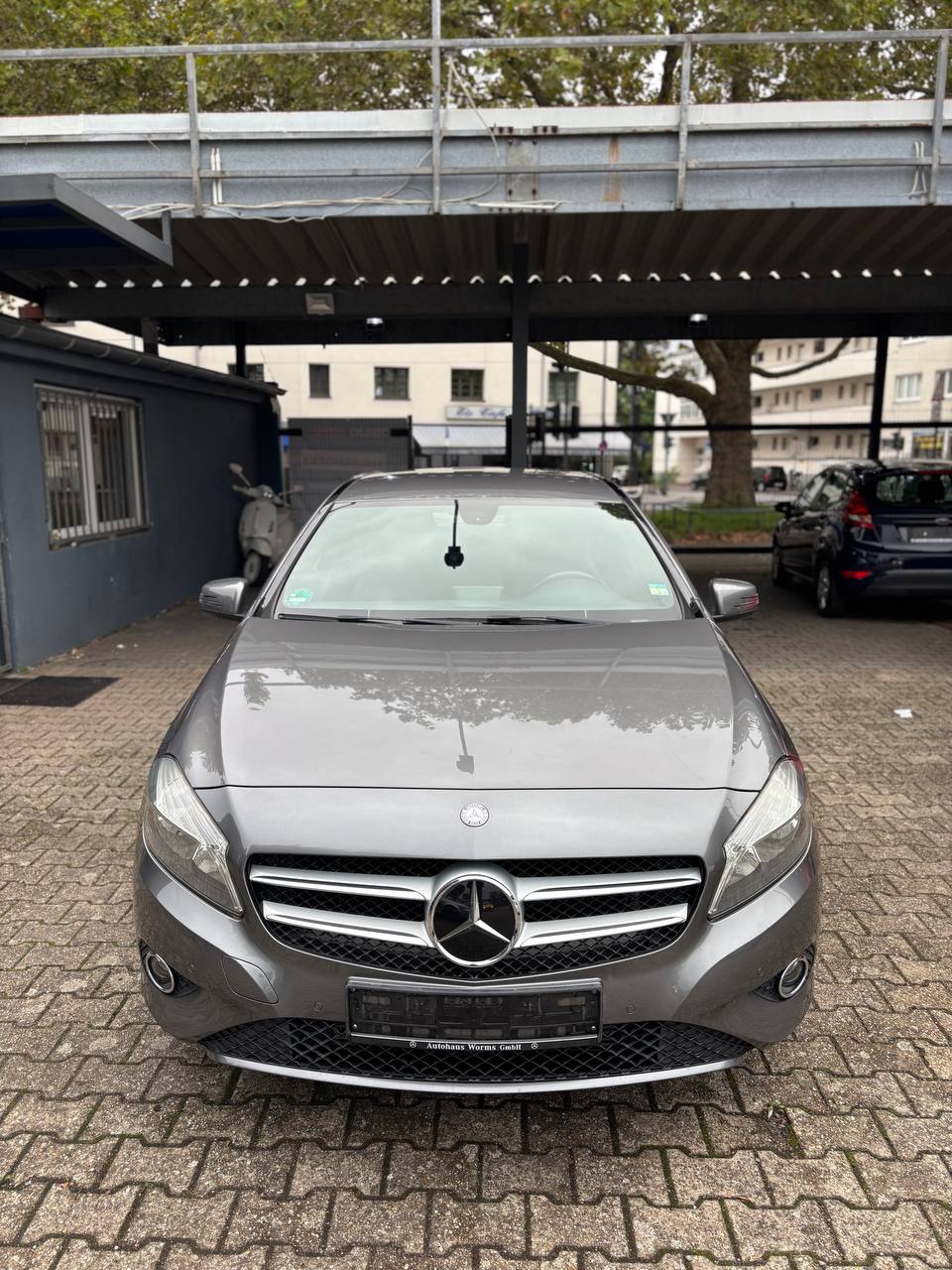 Foto 2 von 19 – MERCEDES-BENZ A 200