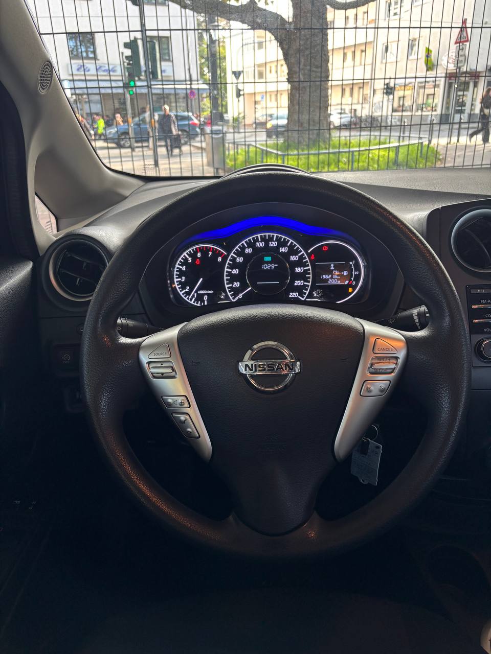 Foto 12 von 12 – NISSAN NISSAN NOTE
