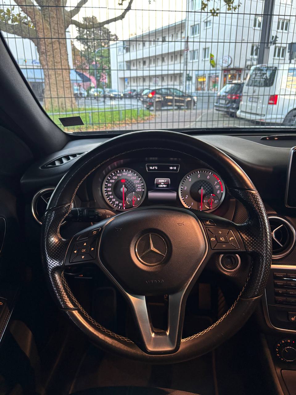 Foto 11 von 19 – MERCEDES-BENZ A 200