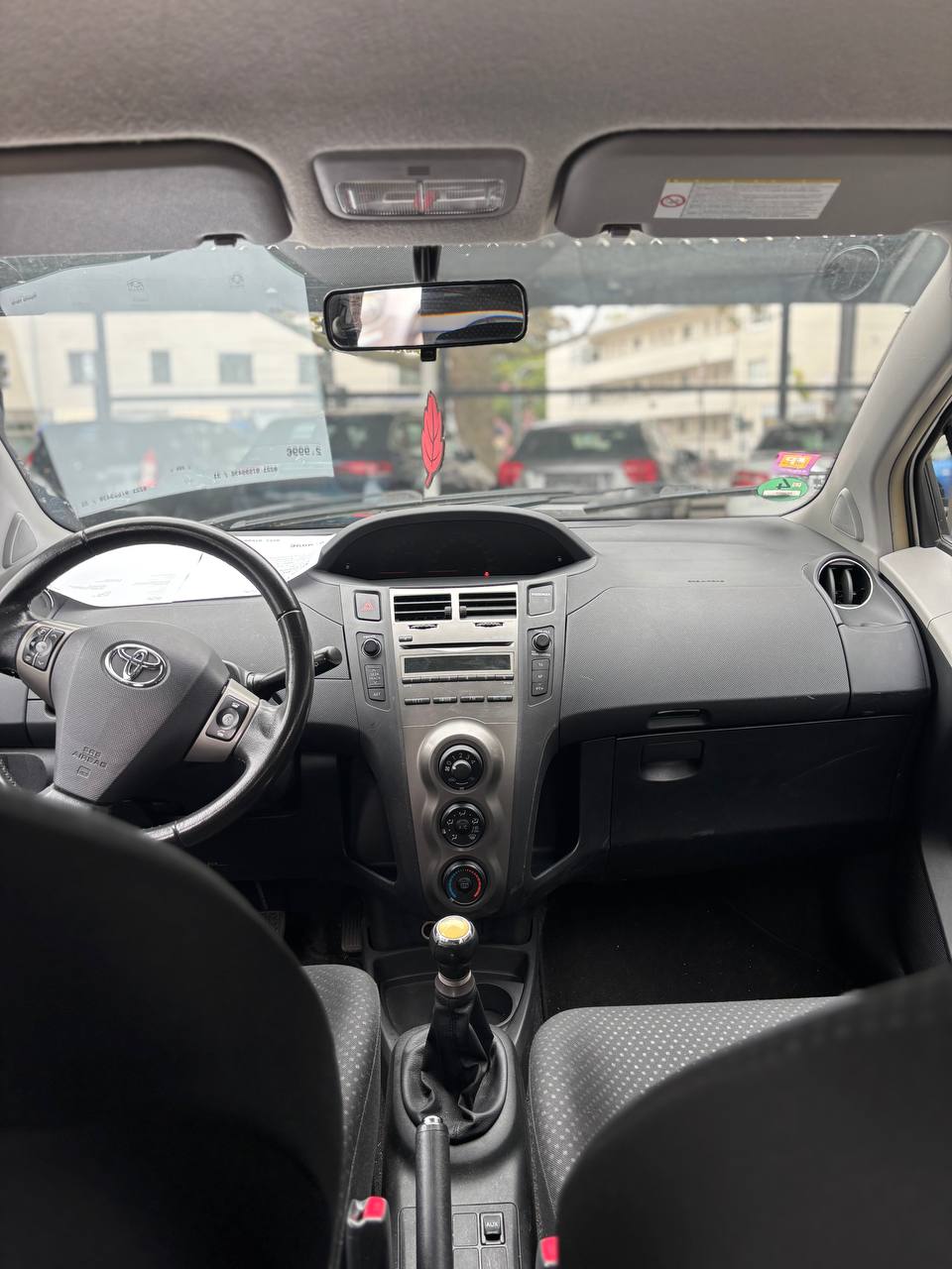 صورة 6 من 7 – Toyota Yaris