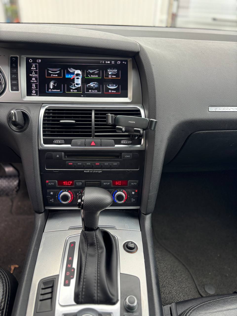 Foto 11 von 12 – AUDI AUDI Q7